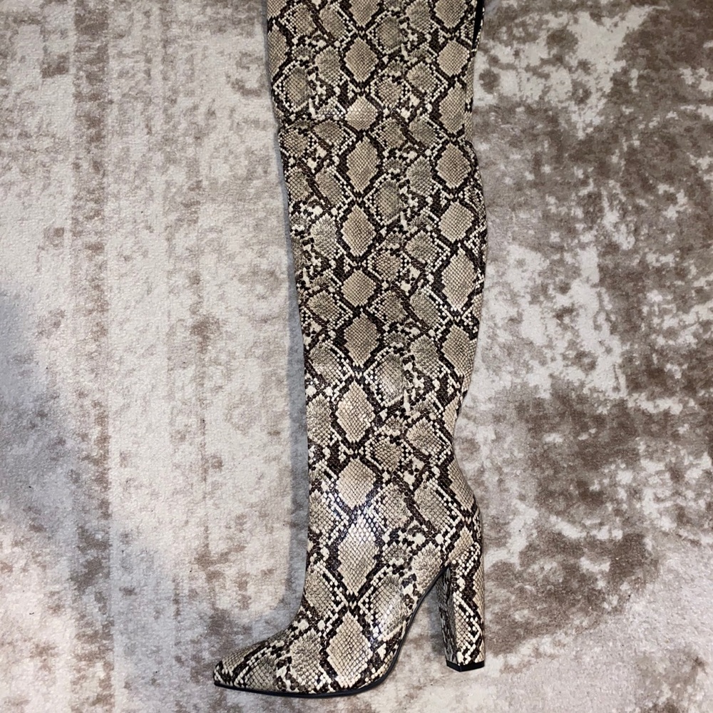 NWT Faux snakeskin thigh high boots!